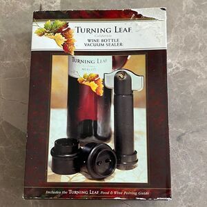 Turning leaf wine bottle vacuum sealer set- new in box